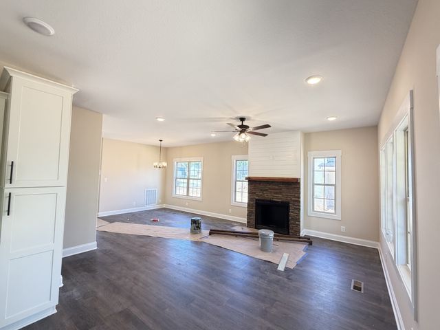 128 Hummingbird Way, Clarksville, TN 37043