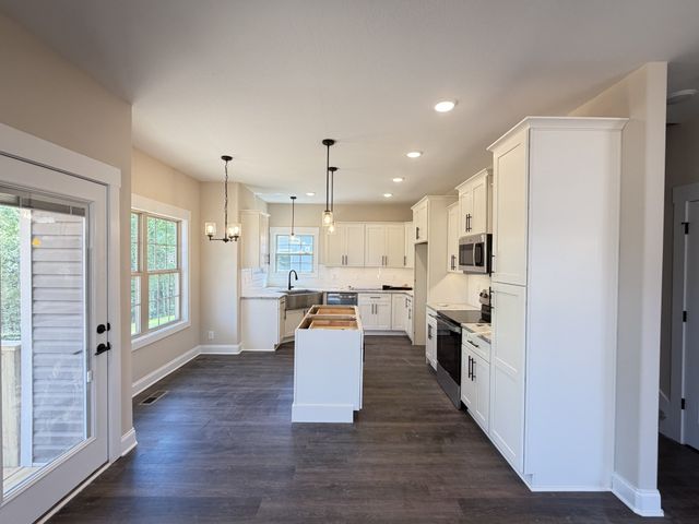 128 Hummingbird Way, Clarksville, TN 37043