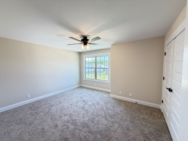 128 Hummingbird Way, Clarksville, TN 37043