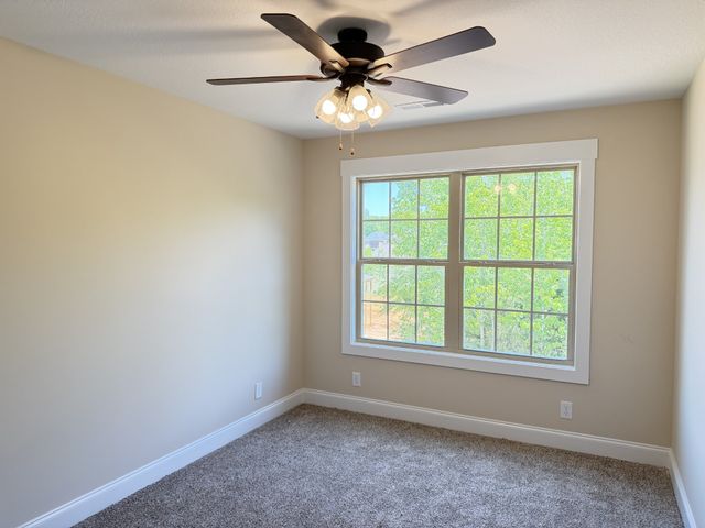 128 Hummingbird Way, Clarksville, TN 37043