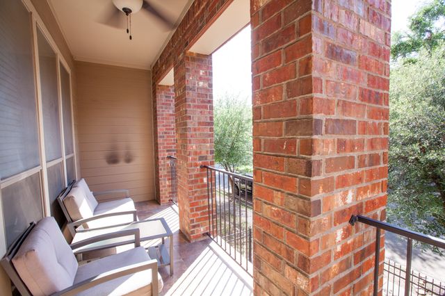 5124 Belmont Avenue, Dallas, TX 75206