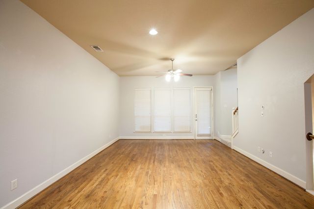 5124 Belmont Avenue, Dallas, TX 75206