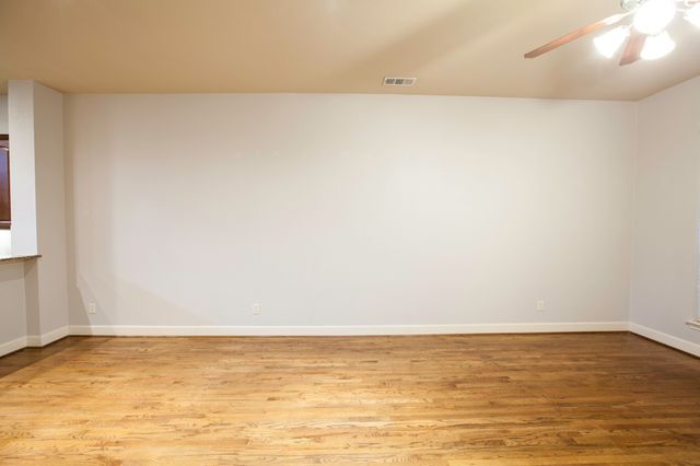 5124 Belmont Avenue, Dallas, TX 75206