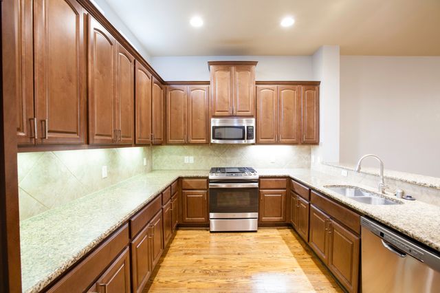 5124 Belmont Avenue, Dallas, TX 75206