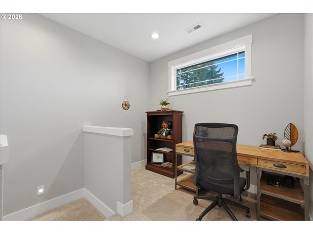 11409 Sw SUZANNE Pl, Portland, OR 97223