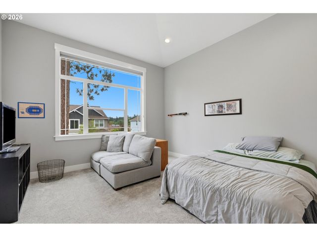 11409 Sw SUZANNE Pl, Portland, OR 97223