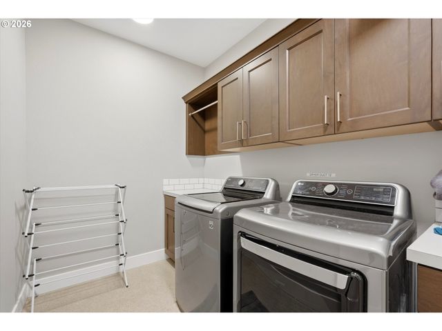 11409 Sw SUZANNE Pl, Portland, OR 97223