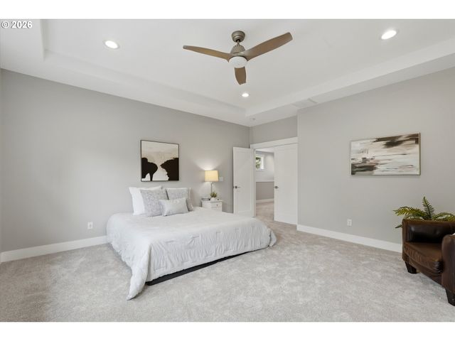 11409 Sw SUZANNE Pl, Portland, OR 97223