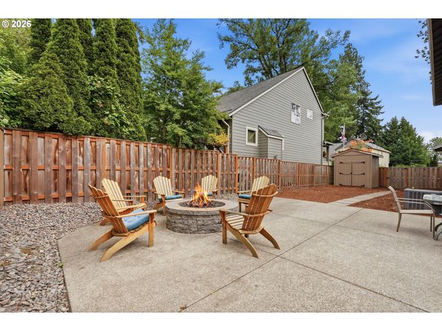 11409 Sw SUZANNE Pl, Portland, OR 97223