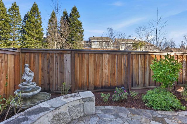 168 Tivoli Ln, Danville, CA 94506