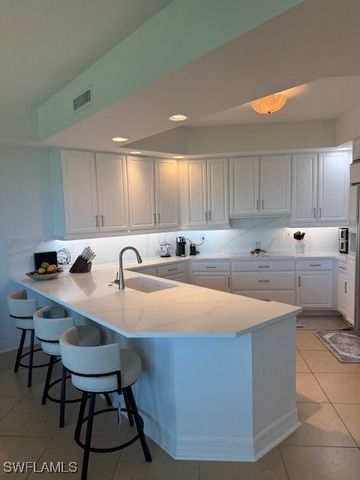 295 GRANDE WAY 505, Naples, FL 34110