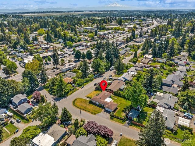 14205 11th Avenue SW, Burien, WA 98166