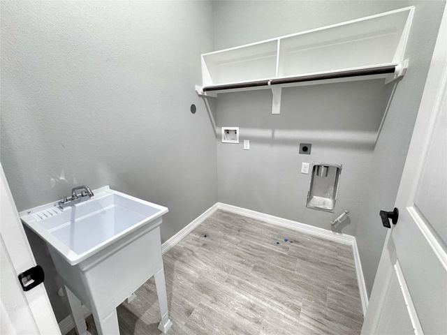 1530 Road 66119, Dayton, TX 77535