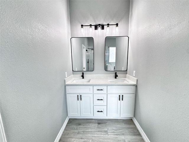 1530 Road 66119, Dayton, TX 77535