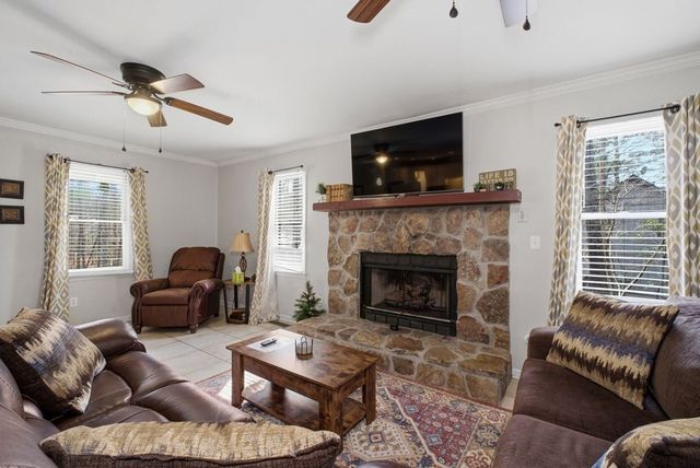 858 River Forest Run, Cleveland, GA 30528