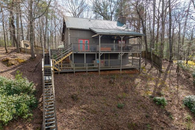 858 River Forest Run, Cleveland, GA 30528