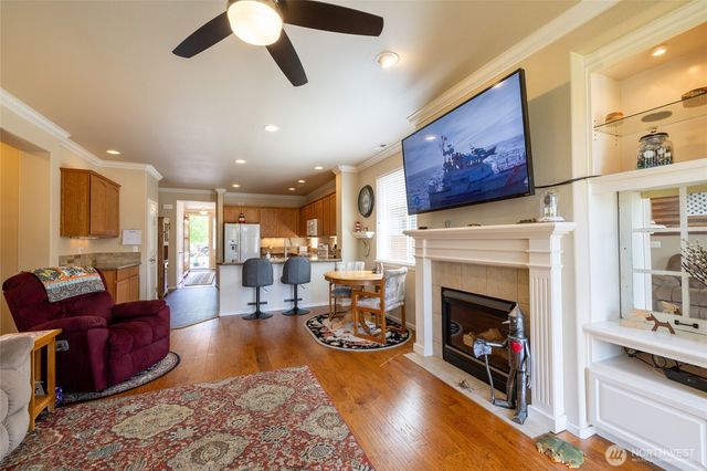 8304 Vashon Drive NE, Lacey, WA 98516