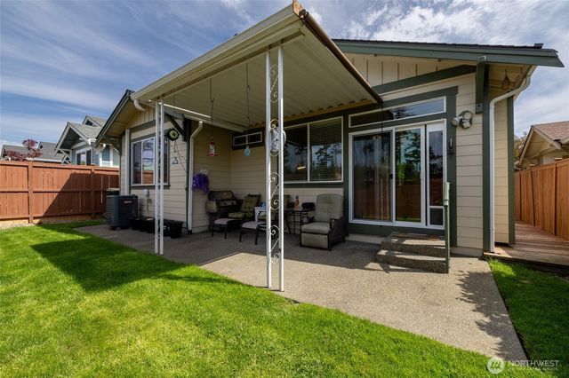 8304 Vashon Drive NE, Lacey, WA 98516