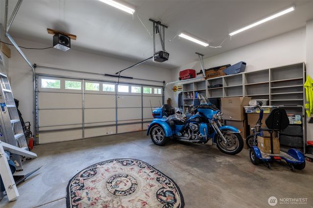 8304 Vashon Drive NE, Lacey, WA 98516