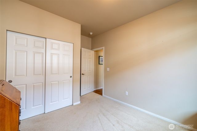 8304 Vashon Drive NE, Lacey, WA 98516