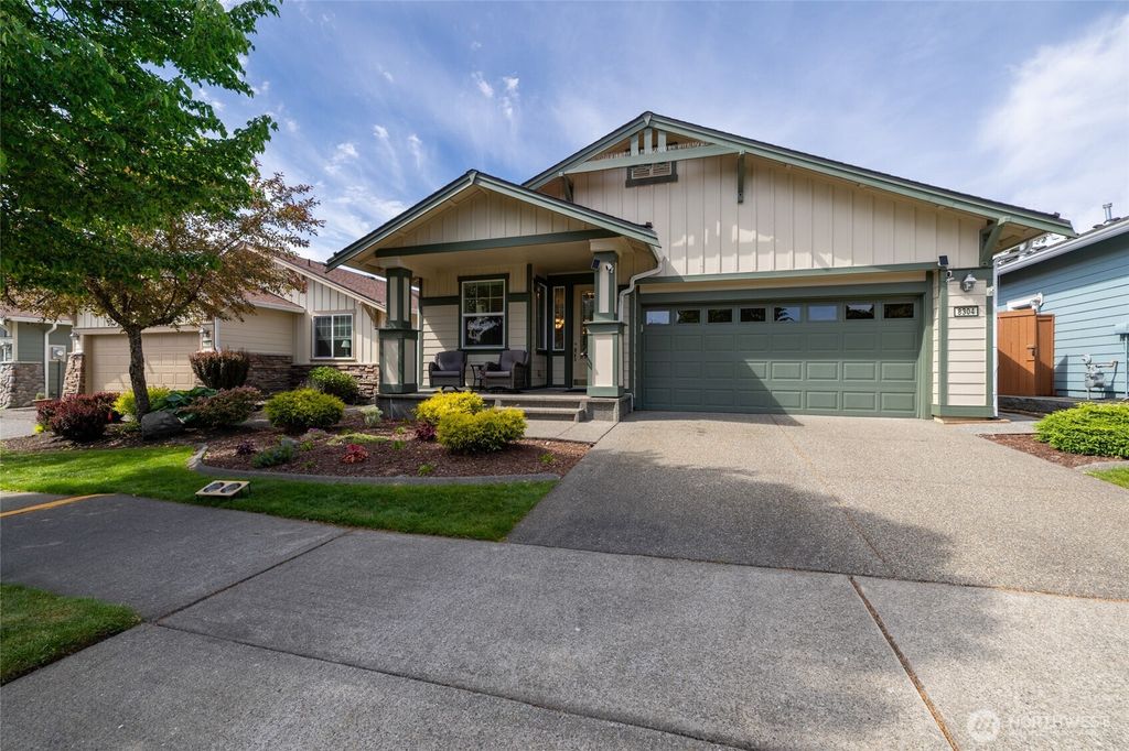 8304 Vashon Drive NE, Lacey, WA 98516