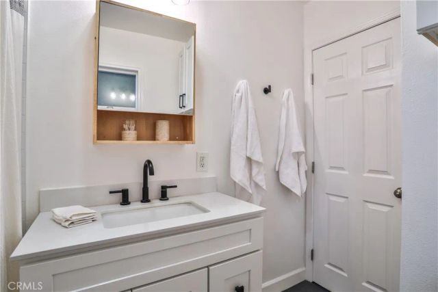 8247 Jadeite Avenue, Rancho Cucamonga, CA 91730