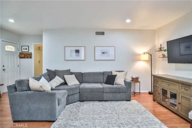 8247 Jadeite Avenue, Rancho Cucamonga, CA 91730