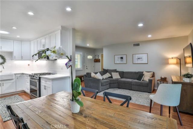 8247 Jadeite Avenue, Rancho Cucamonga, CA 91730