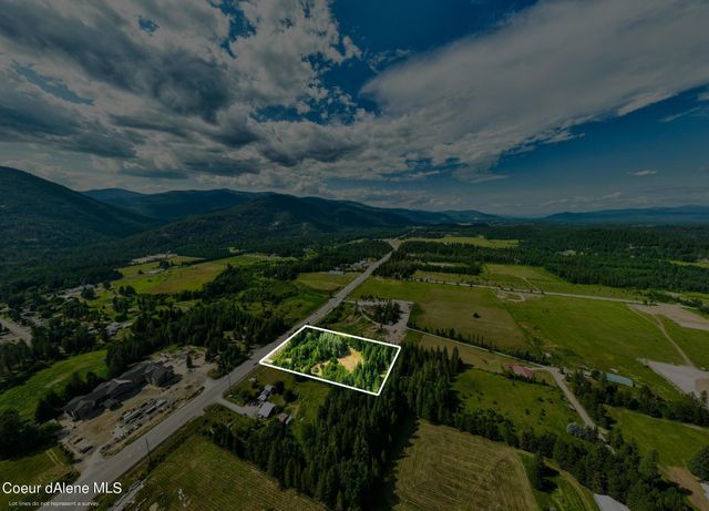 477545 US-95, Ponderay, ID 83852