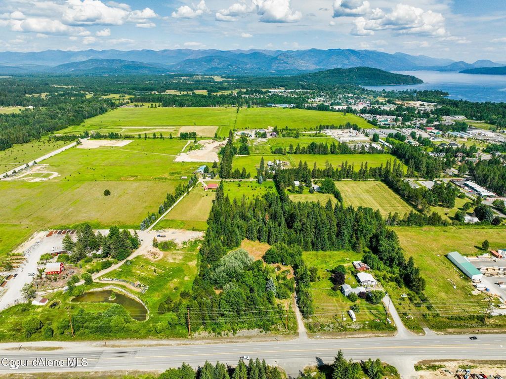 477545 US-95, Ponderay, ID 83852 photo 4