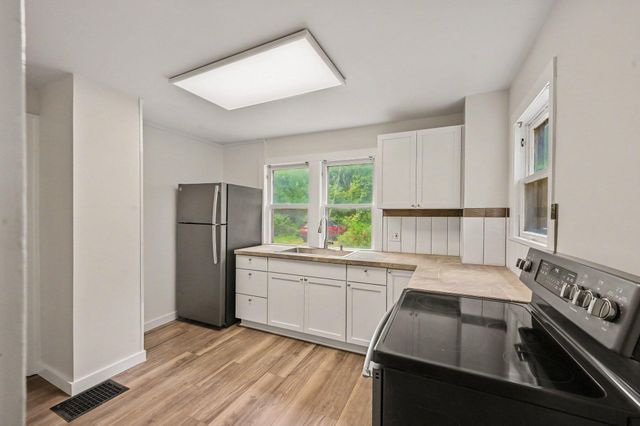 6444 Lovers Lane, Portage, MI 49002