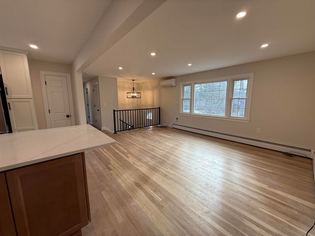 1 Shepard Avenue, Salem, NH 03079