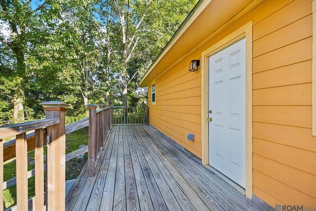 2371 E Smiley Ave, Baton Rouge, LA 70806