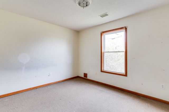 2511 N Chautauqua Ave, Wichita, KS 67219