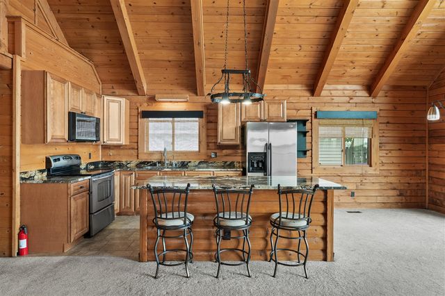 9715 Woodlawn Drive, Portage, MI 49002