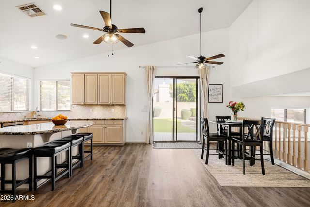 7042 W MORNING DOVE Drive, Glendale, AZ 85308