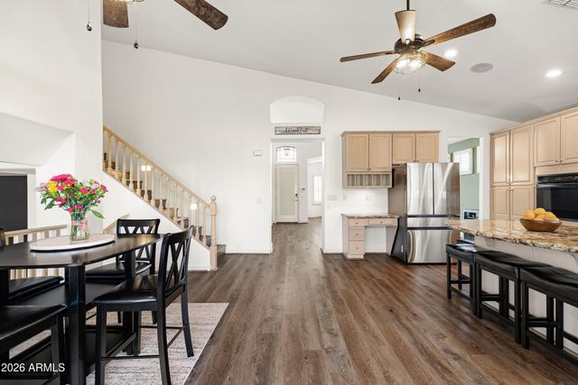 7042 W MORNING DOVE Drive, Glendale, AZ 85308