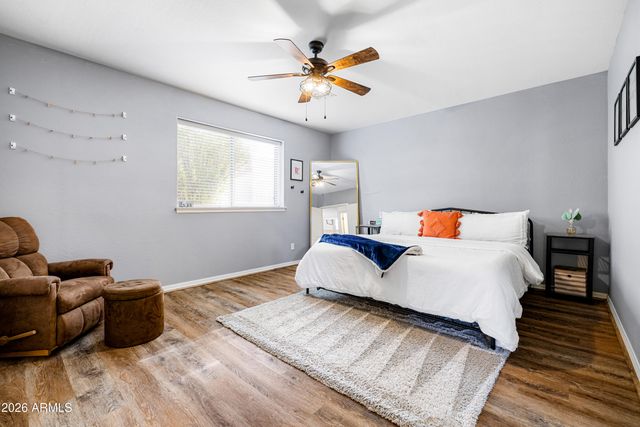 7042 W MORNING DOVE Drive, Glendale, AZ 85308