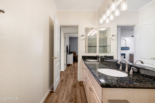 7042 W MORNING DOVE Drive, Glendale, AZ 85308