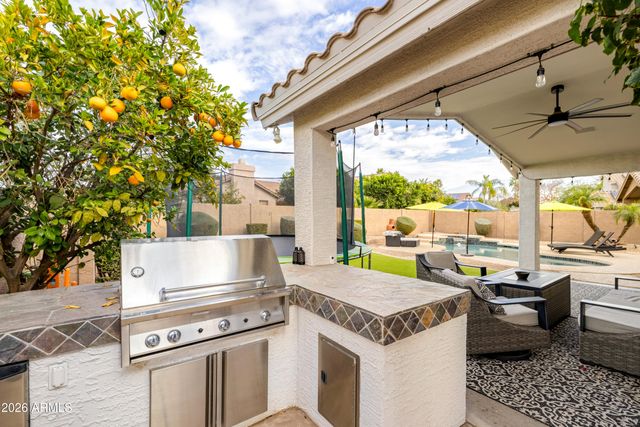 7042 W MORNING DOVE Drive, Glendale, AZ 85308