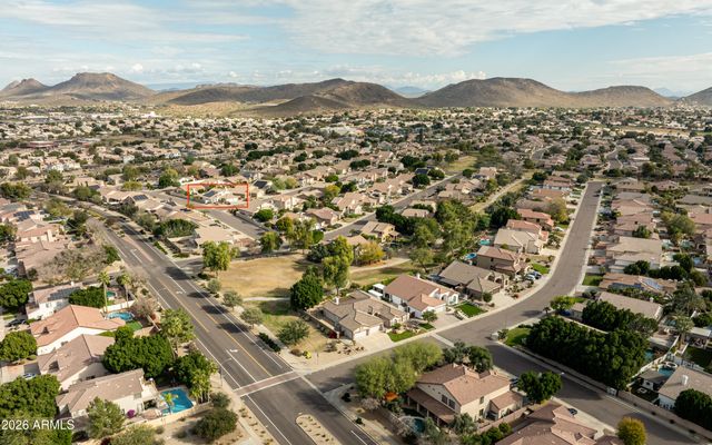 7042 W MORNING DOVE Drive, Glendale, AZ 85308