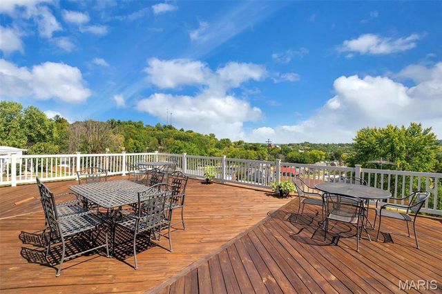 518 W 7th Street, Hermann, MO 65041