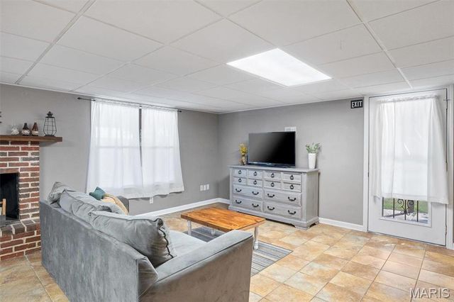 518 W 7th Street, Hermann, MO 65041