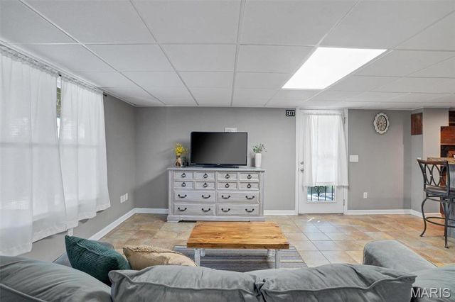 518 W 7th Street, Hermann, MO 65041