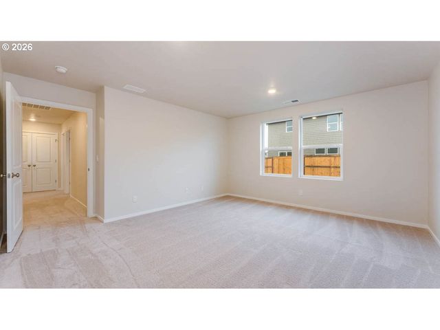 9436 Se Crystal Rose St, Happy Valley, OR 97086
