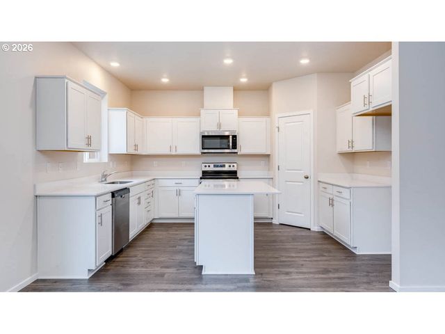 9436 Se Crystal Rose St, Happy Valley, OR 97086