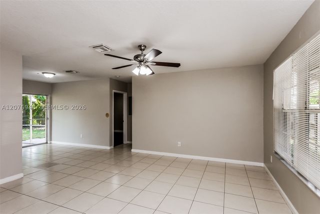 3430 N 72nd Ter, Hollywood, FL 33024