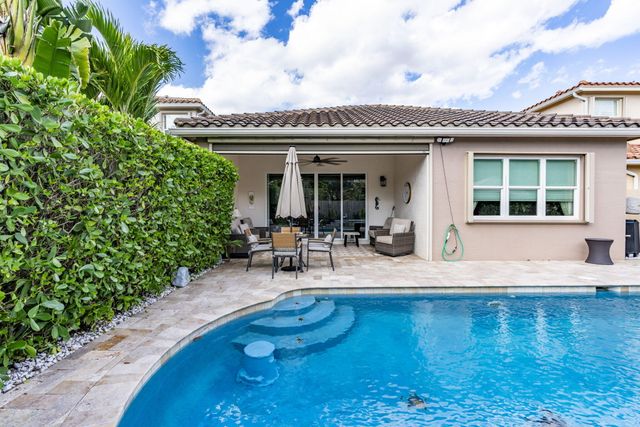 8212 Adrina Shores Way, Boynton Beach, FL 33473