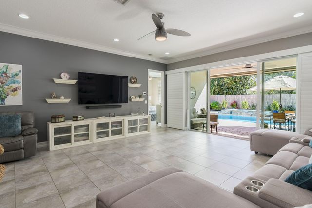 8212 Adrina Shores Way, Boynton Beach, FL 33473