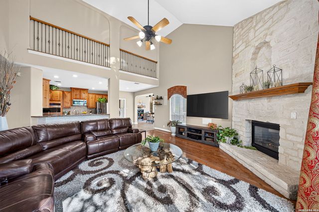 25710 Peregrine Rdg, San Antonio, TX 78260